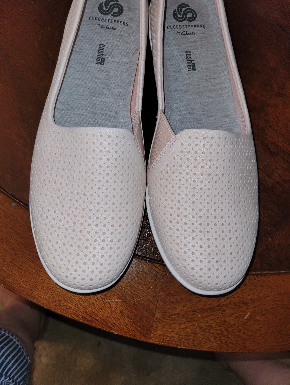 Clarks Cloudsteppers Women's Blush Slip-On Flats. Size 9 Med. - Picture 7 of 9